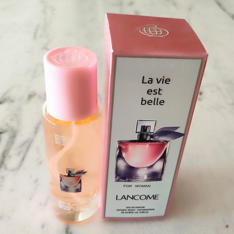 عطر جیبی فراگرنس ورد مدل لاویه است بله حجم 35 میلی لیتر