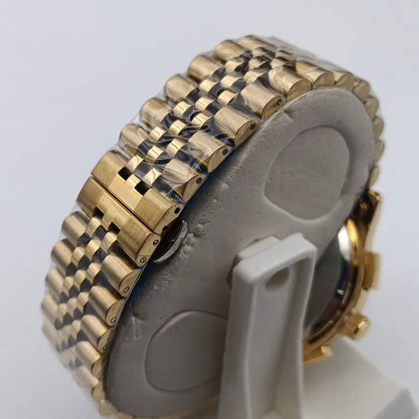 ساعت سیکو طلایی صفحه سبز طرح سه موتور 5748 تک مردانه
