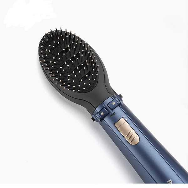 سشوار برسدار چرخشی 1000 وات بابیلیس مدل Style pro 1000، موتور DC، وزن 280 گرم، المنت سرامیک، دارای سری متمرکزکننده باریک با ویژگی صافکنندگی، فرکنندگی، با قابلیت باد سرد، فناوری تولید یون
