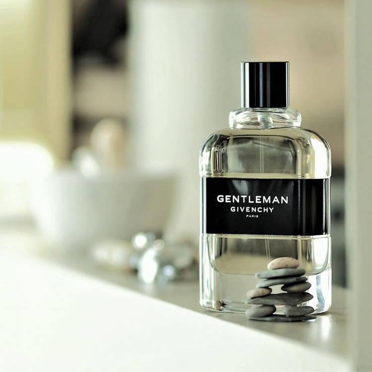 ادو تویلت مردانه ژیوانشی مدل Gentleman 2017 حجم 100 میلی لیتر