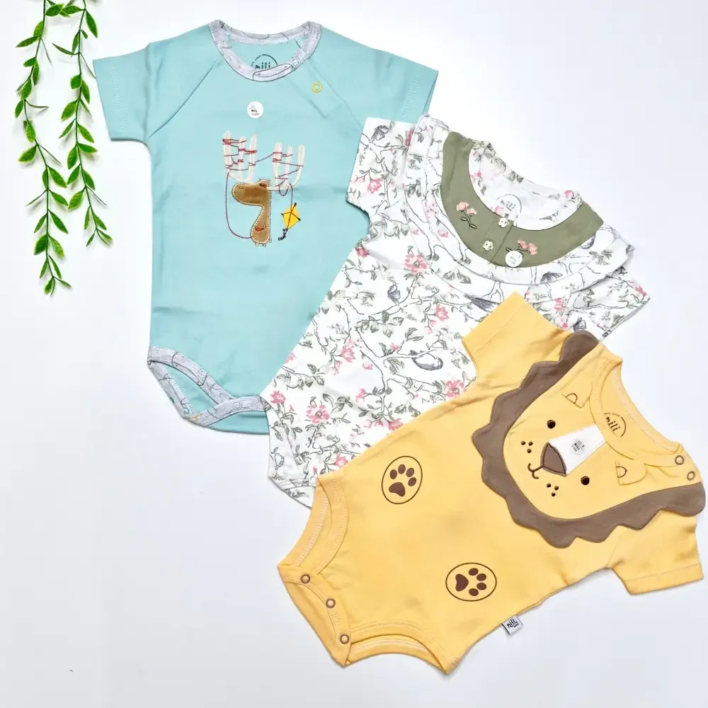 بادی آستین کوتاه نوزادی نیلی سایز یک مناسب 3 تا 6 ماهگی
