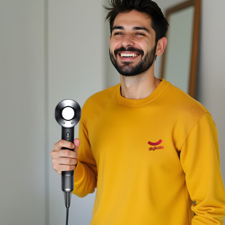سشوار حرفهای 1600 وات دایسون مدل HD07 Supersonic، موتور AC، وزن 659 گرم، المنت سرامیک، دارای سری دیسپانسر، متمرکزکننده پهن، سری برسدار گرد پهن، سری دندانهدار، نازل صافکننده با ویژگی صافکنندگی، حجمدهندگی، با قابلیت باد سرد، فناوری تولید یون