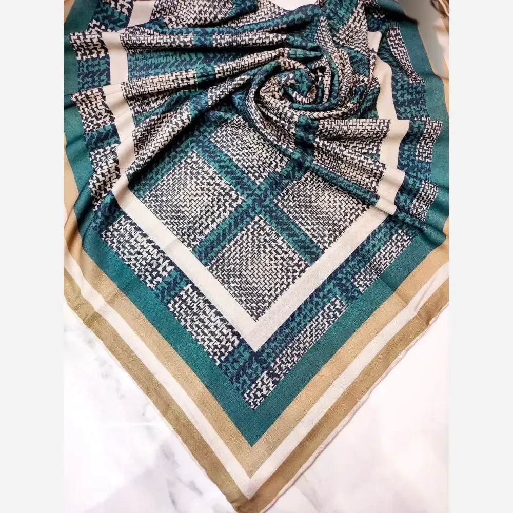روسری مجلسی زنانه سوپرنخ دست دوز قواره 140 سانت