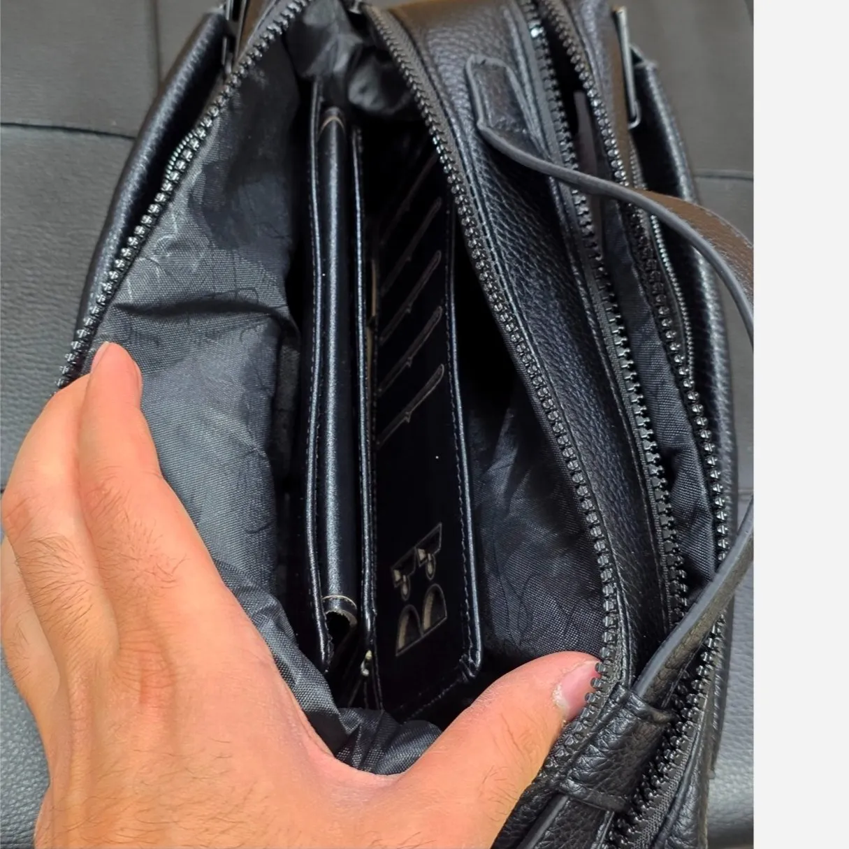 کیف دستی دوحالته چرم وارداتی مونت بلانک مدل دبل فیس 4 زیپ