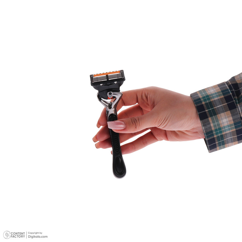 خود تراش ژیلت مدل FUSION 5 PROGLIDE