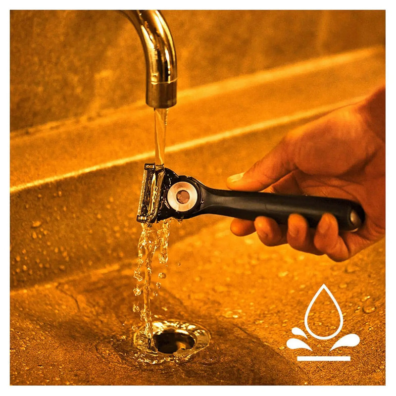 خودتراش ژیلت مدل Labs Heated Razor به همراه تیغ یدک